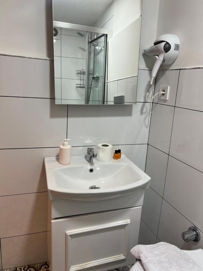 St Moscow Suites Taksim Istanbul Eksteriør billede
